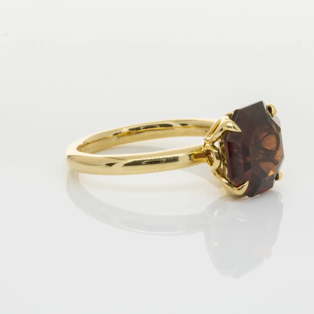 18ct Yellow Gold Garnet Octavia Ring