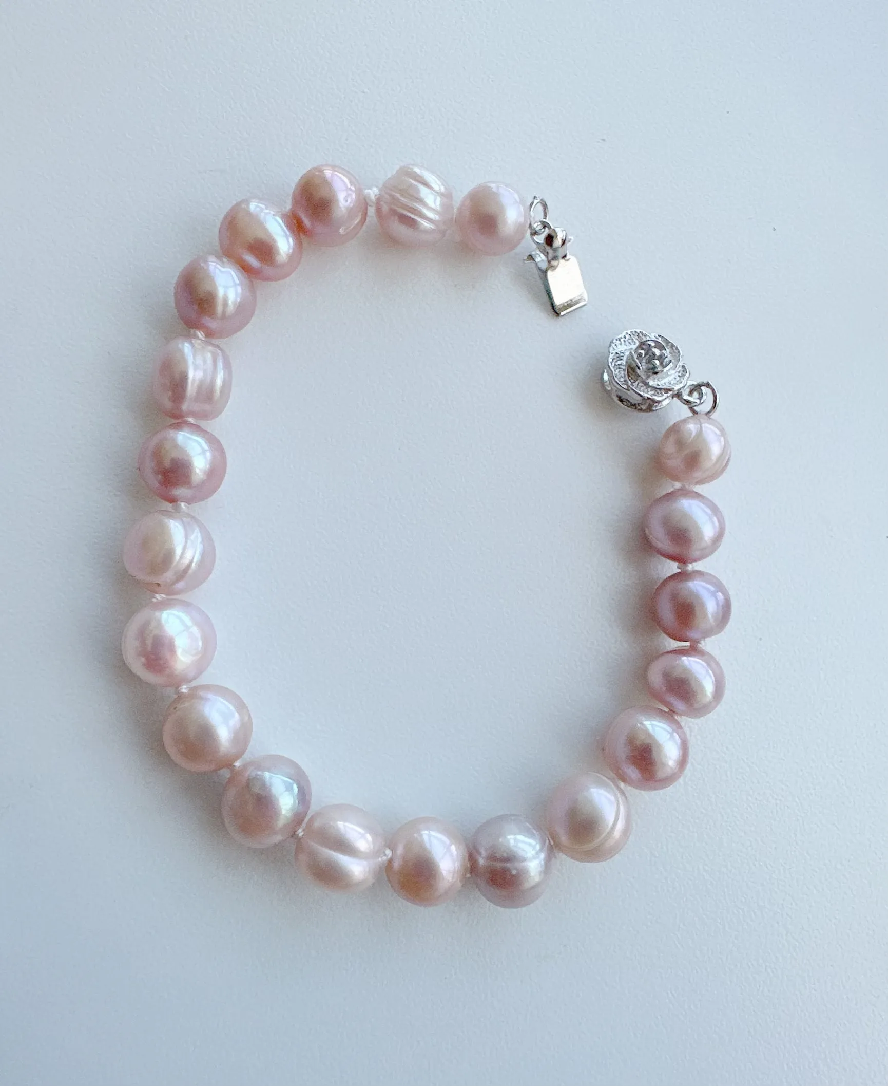 6-8mm size Freshwater Pearl Bracelet with Flower Clasp