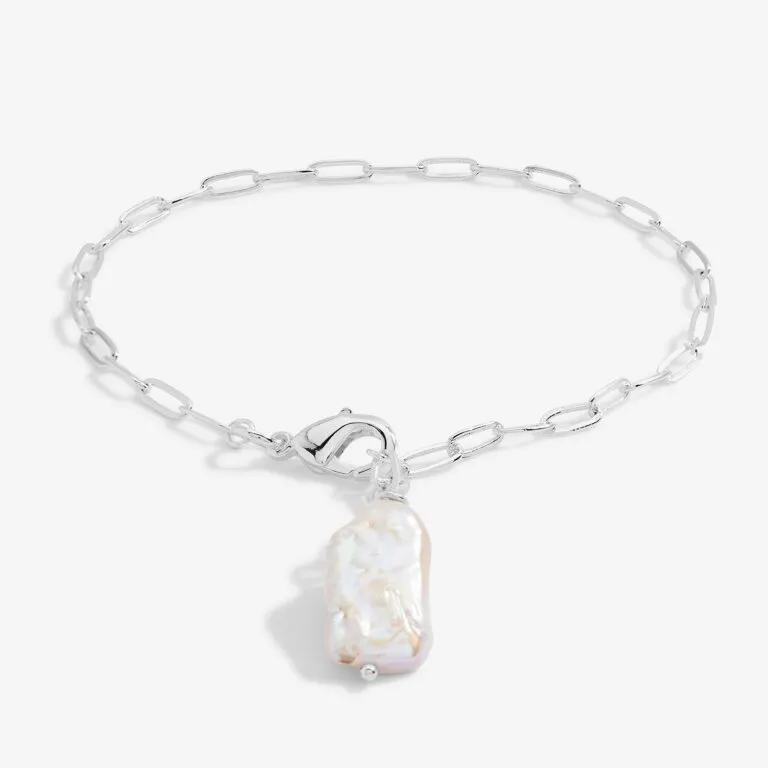 A Little Lumi Pearl Chain Bracelet