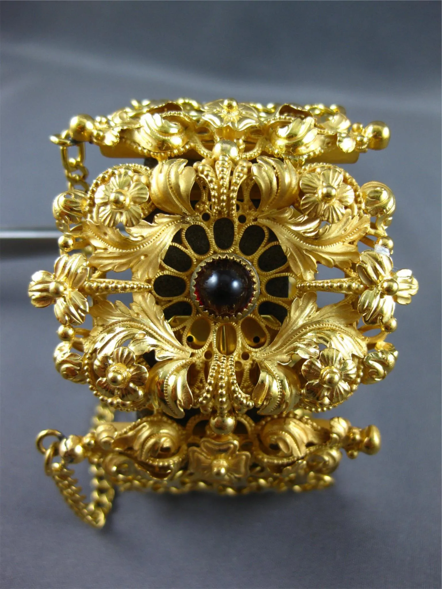 ANTIQUE EXTRA LARGE 3CT AAA GARNET 18K YELLOW GOLD OPEN FILIGREE BRACELET #27091