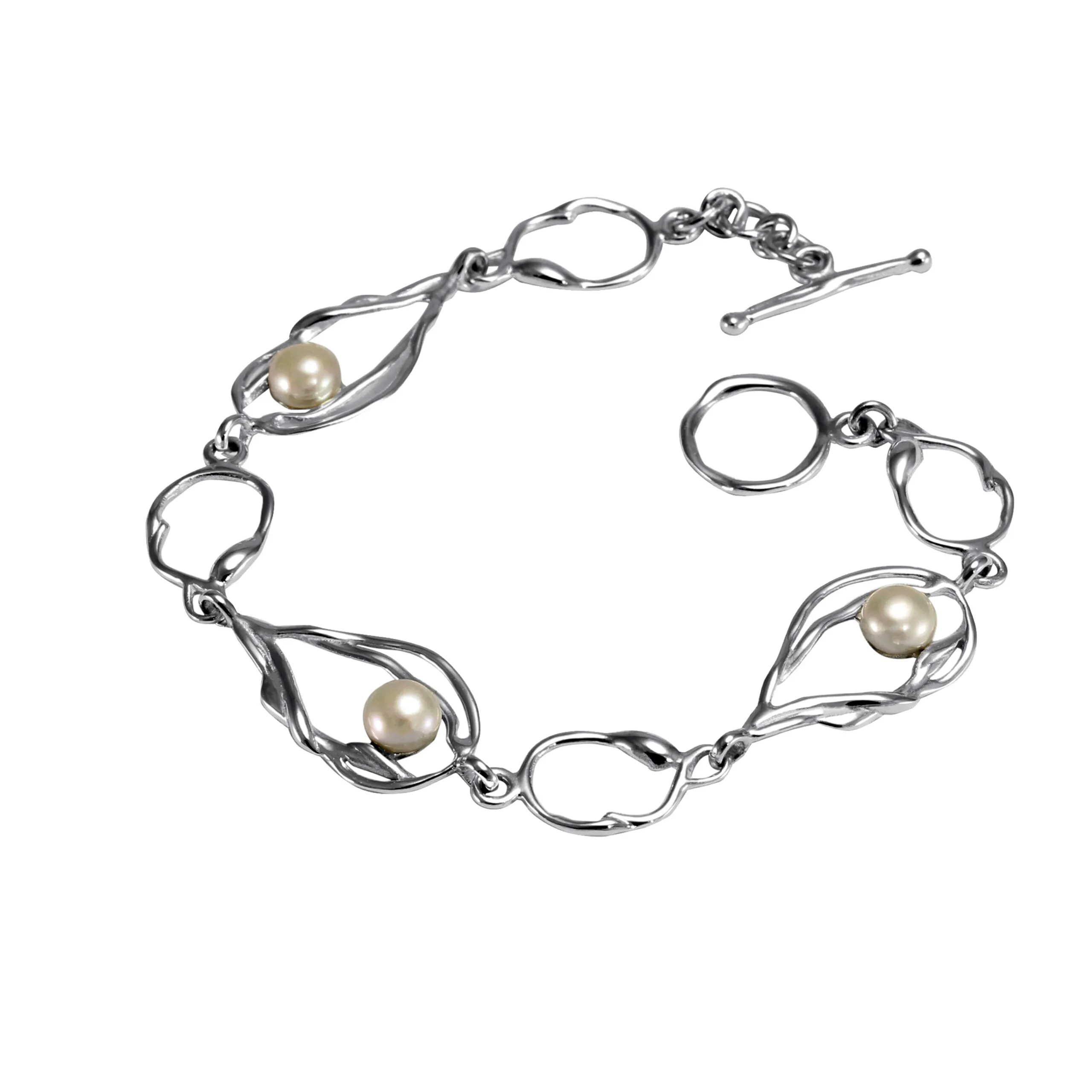 Banyan White Freshwater Pearl Bracelet in Fluid Silver Setting