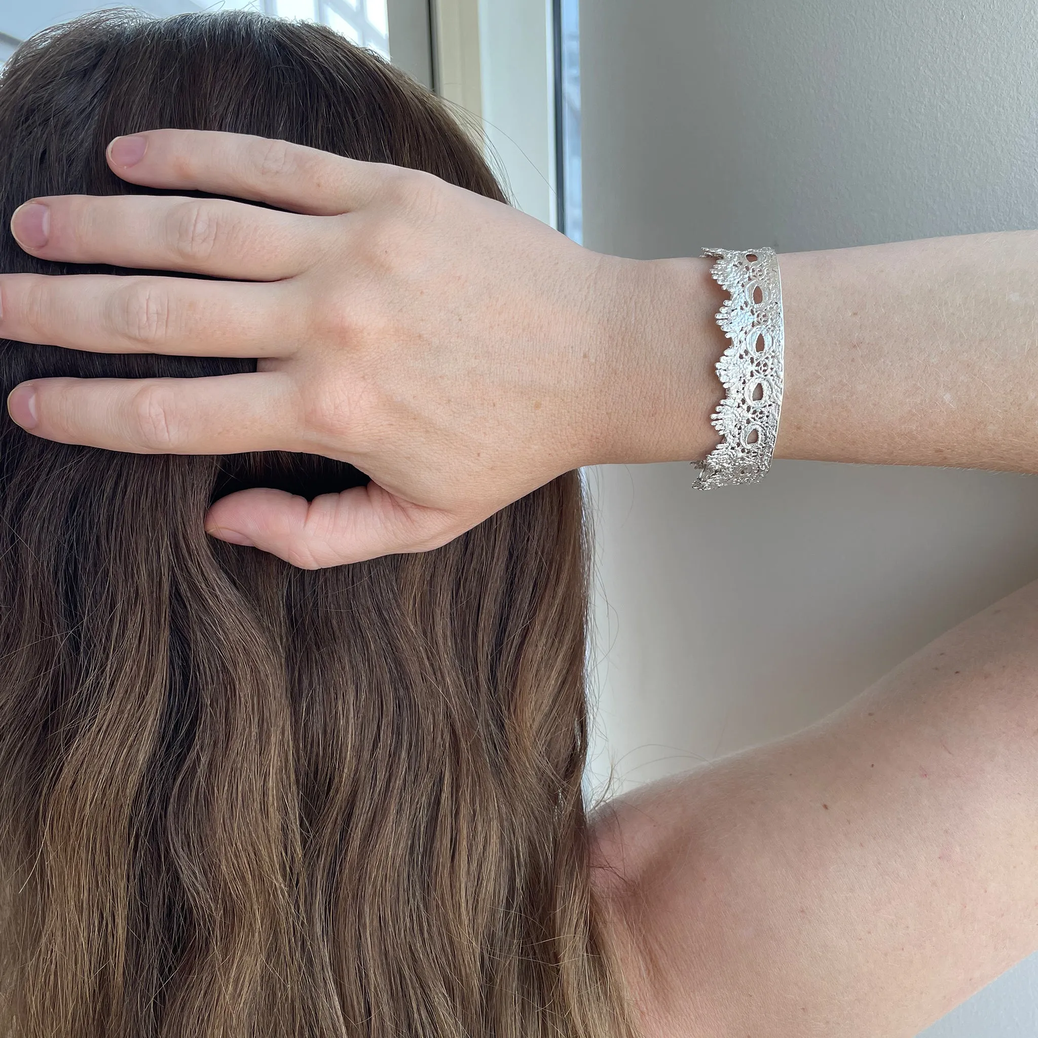 Chiara - Finest Lace Cuff Bracelet