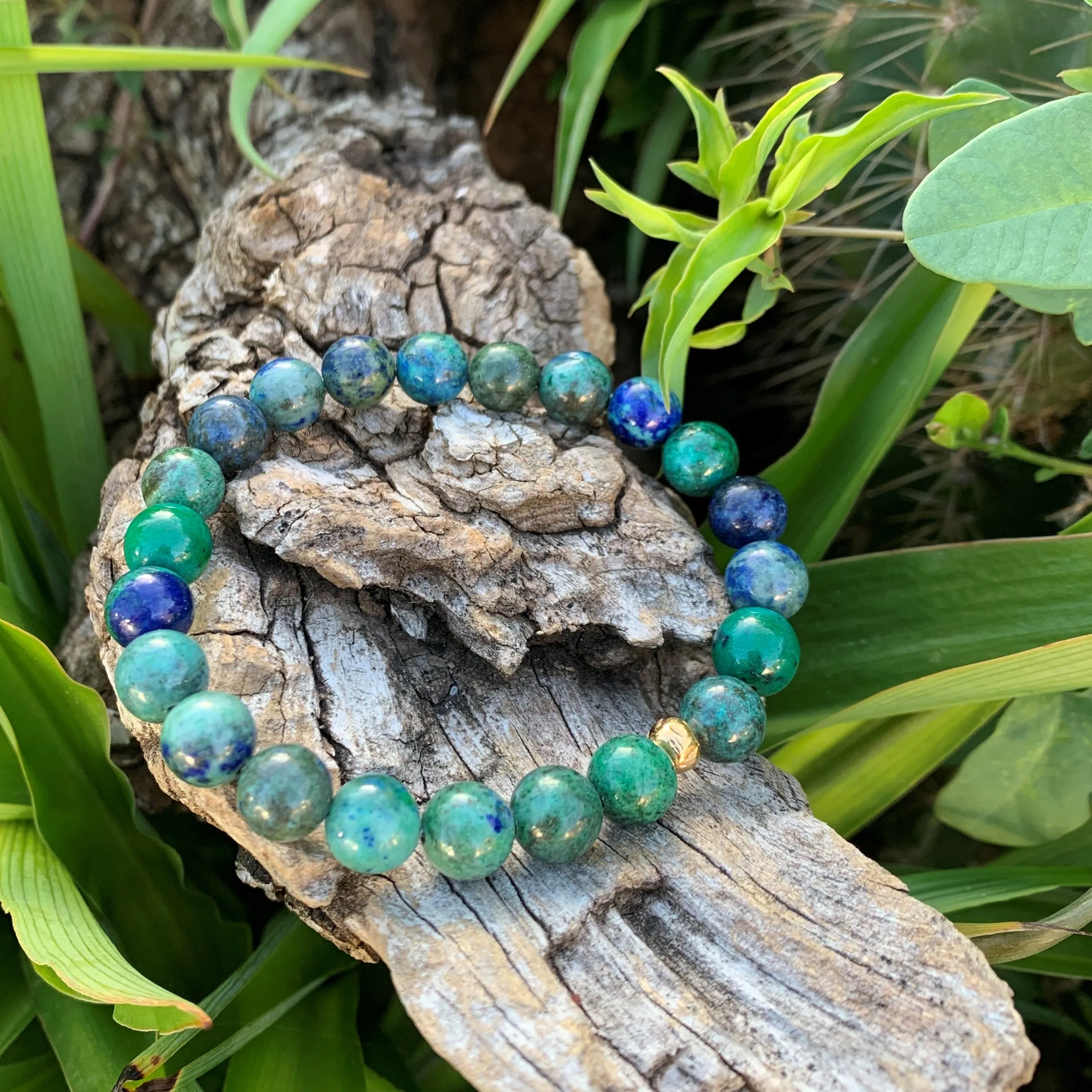 Chrysocolla bracelet, symbol of self-expression