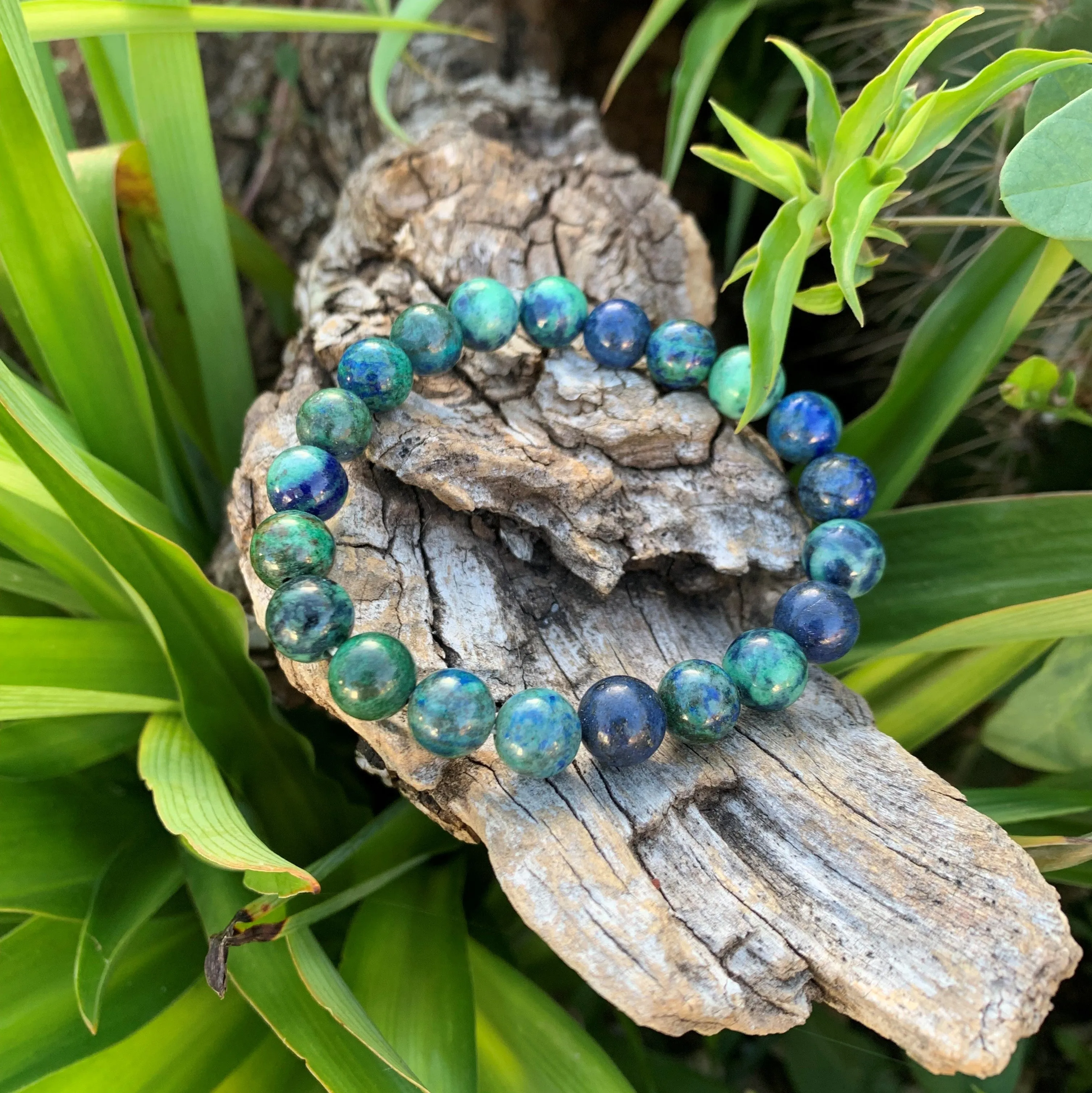 Chrysocolla bracelet, symbol of self-expression