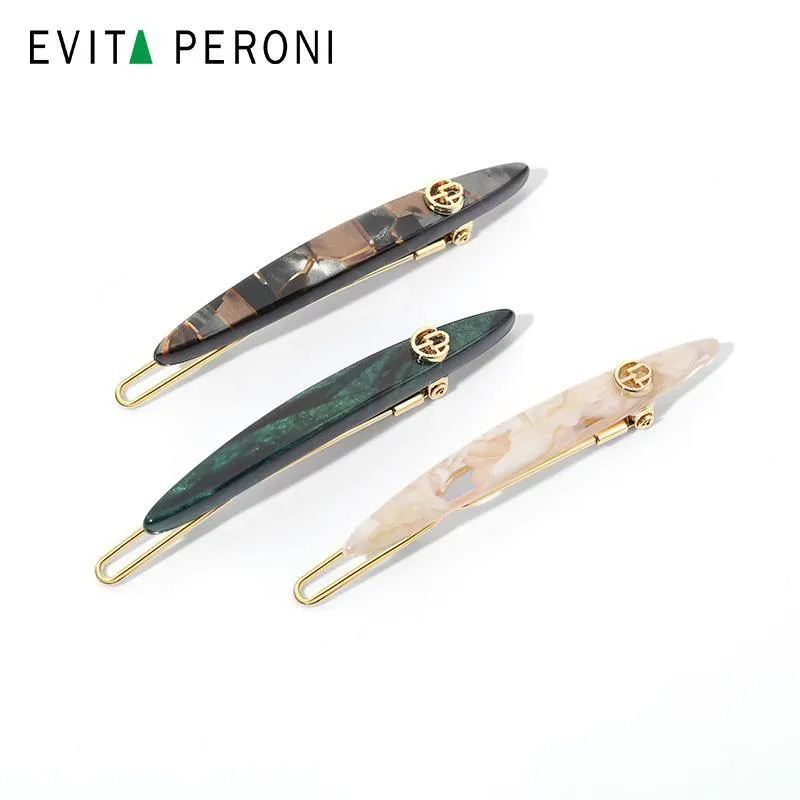 Classic Side Barrette 2