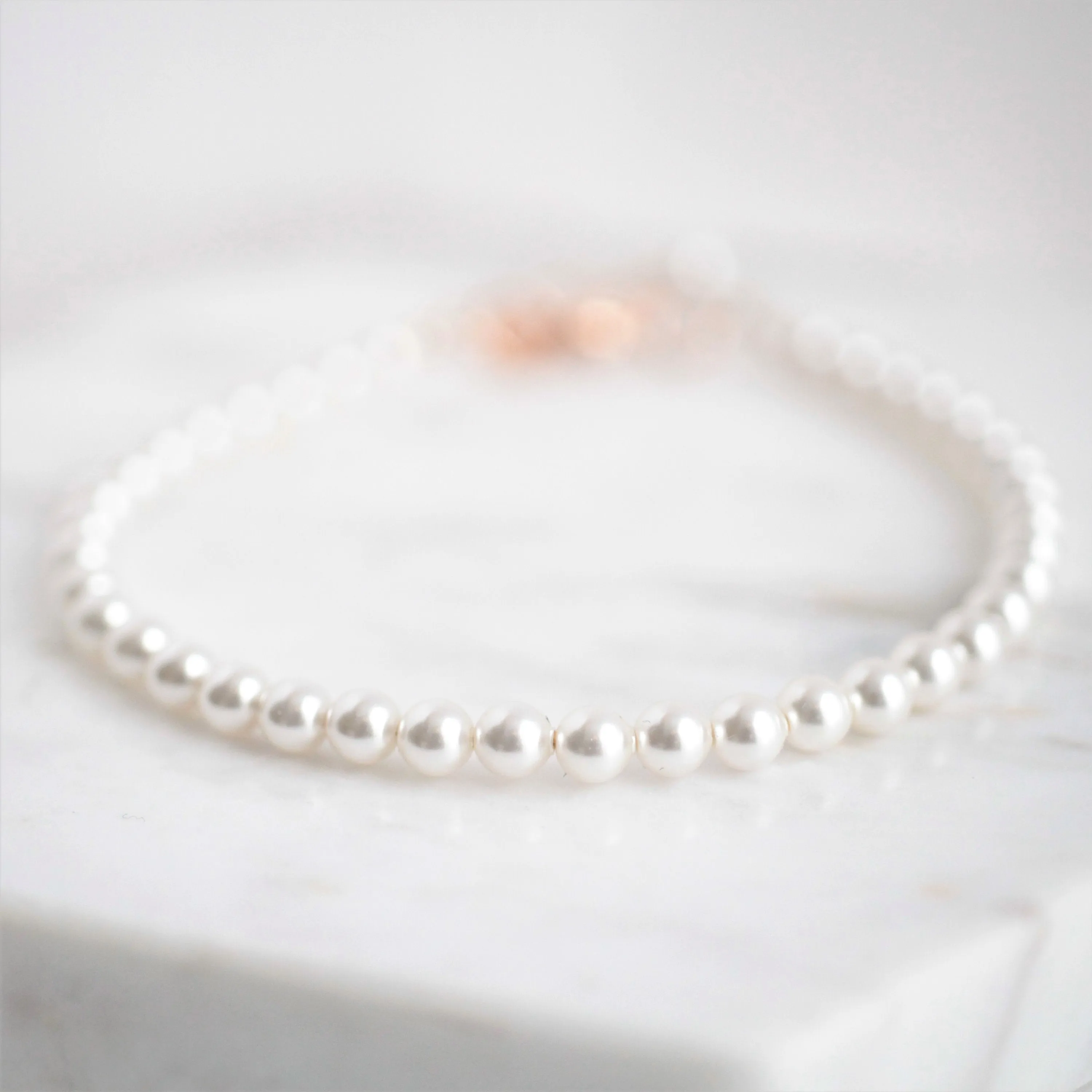 Classic White Pearl Bracelet