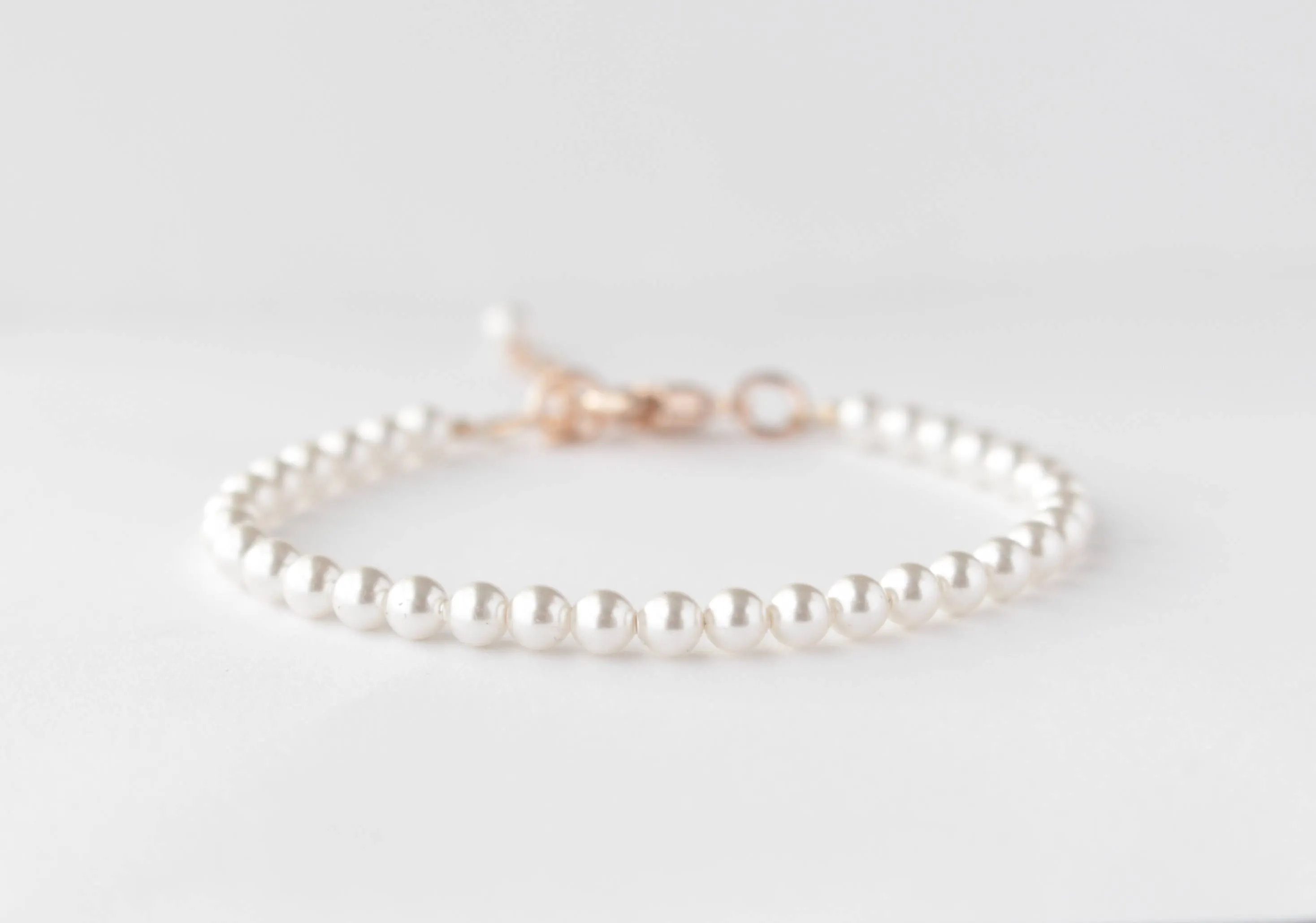 Classic White Pearl Bracelet