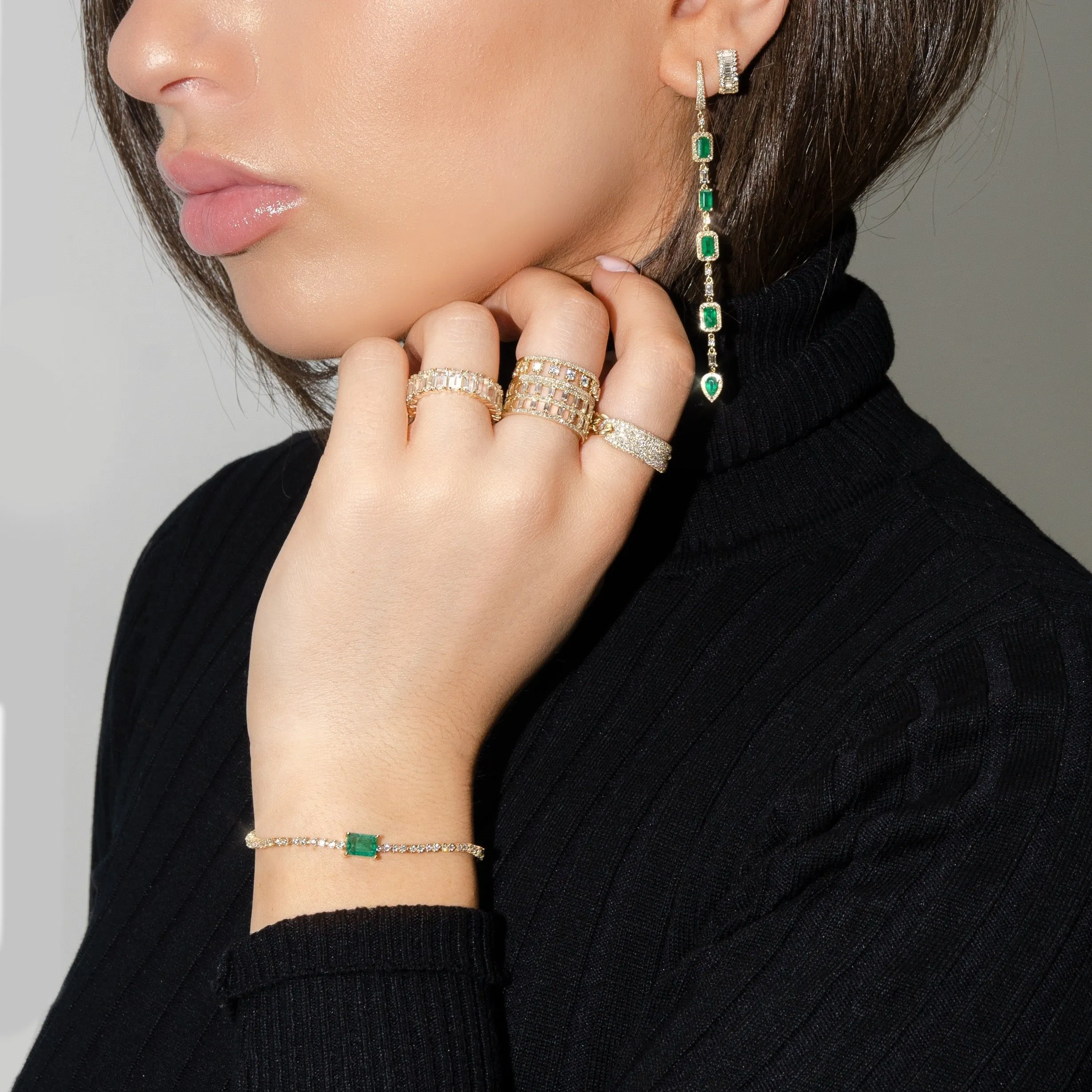 EMERALD AND DIAMOND BRACELET