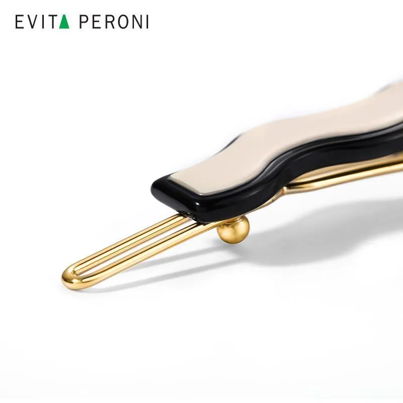 Falecia Side Barrette