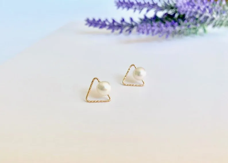Freshwater Pearl Stud Geometric Earrings / 14K Gold Triangle /  Bridal Party Gifts