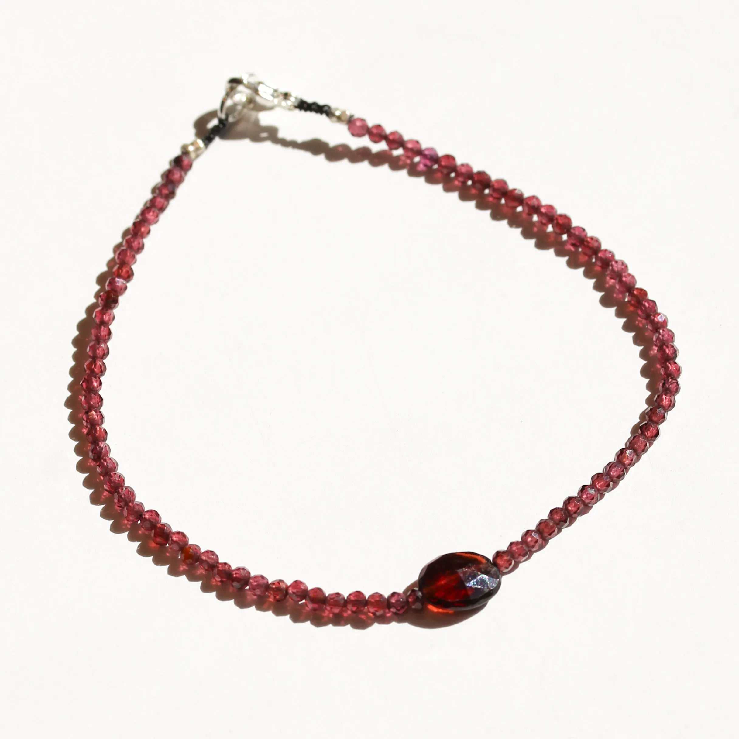 Garnet   Garnet Bracelet No.19