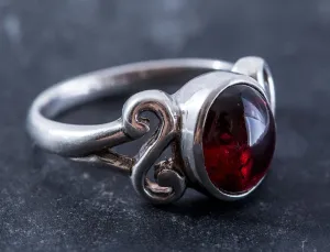 Garnet Solitaire Ring - Swirl Silver Ring - January Birthstone Ring