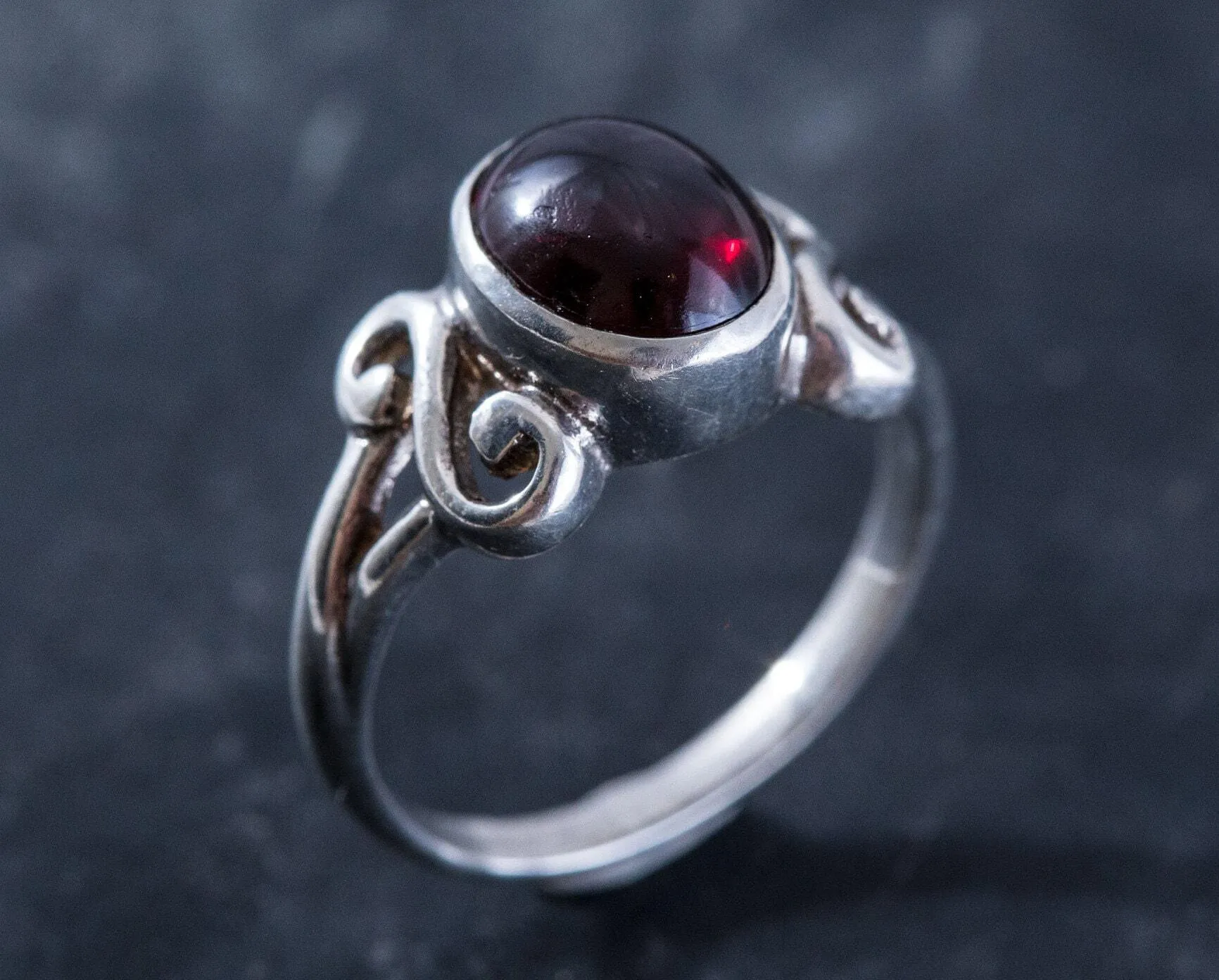 Garnet Solitaire Ring - Swirl Silver Ring - January Birthstone Ring