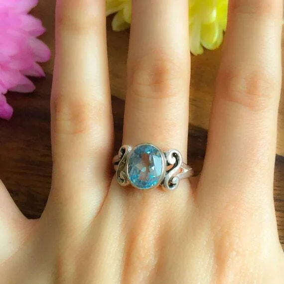 Garnet Solitaire Ring - Swirl Silver Ring - January Birthstone Ring