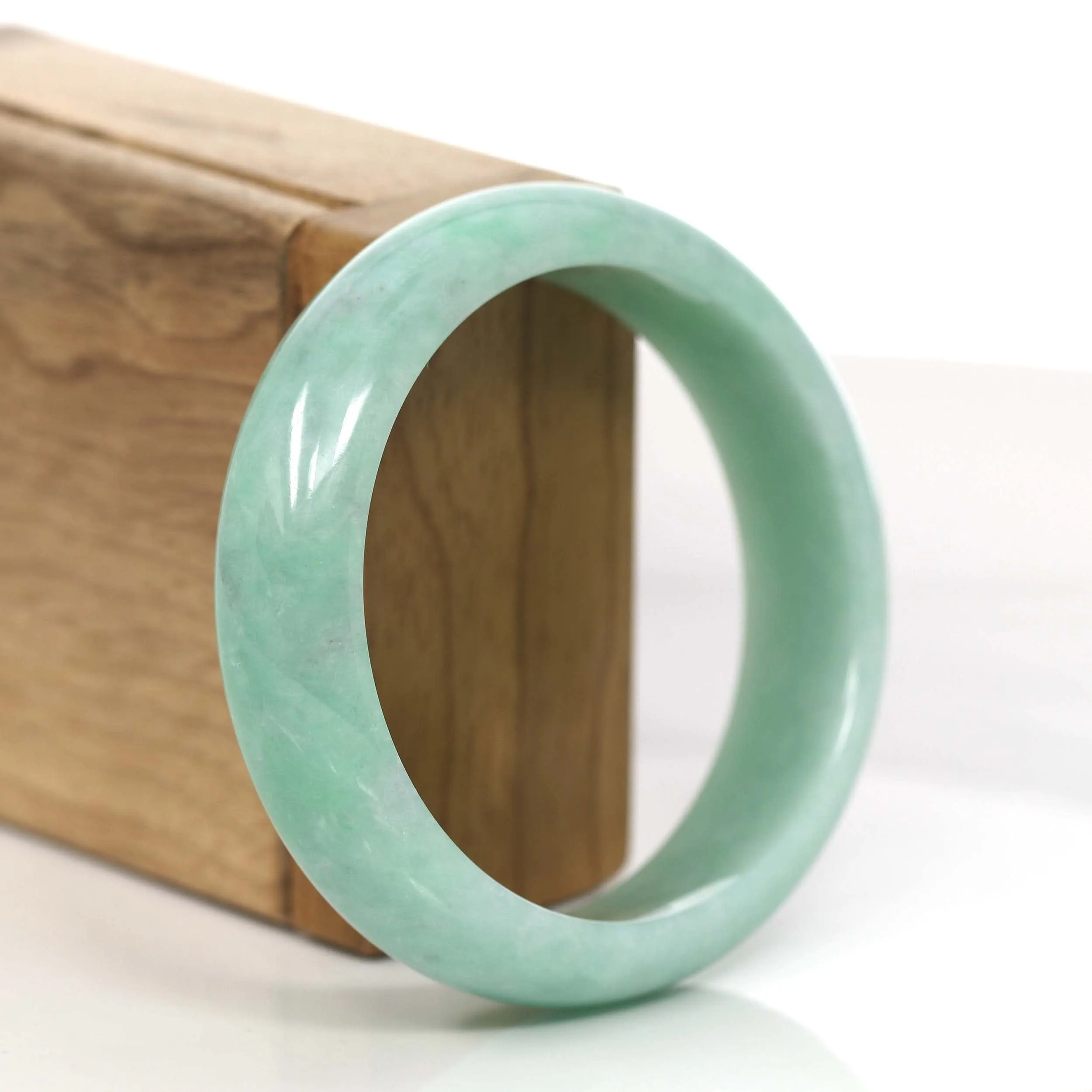 High-quality Apple Green Natural Burmese Jadeite Jade Bangle (57.55 mm ) #888