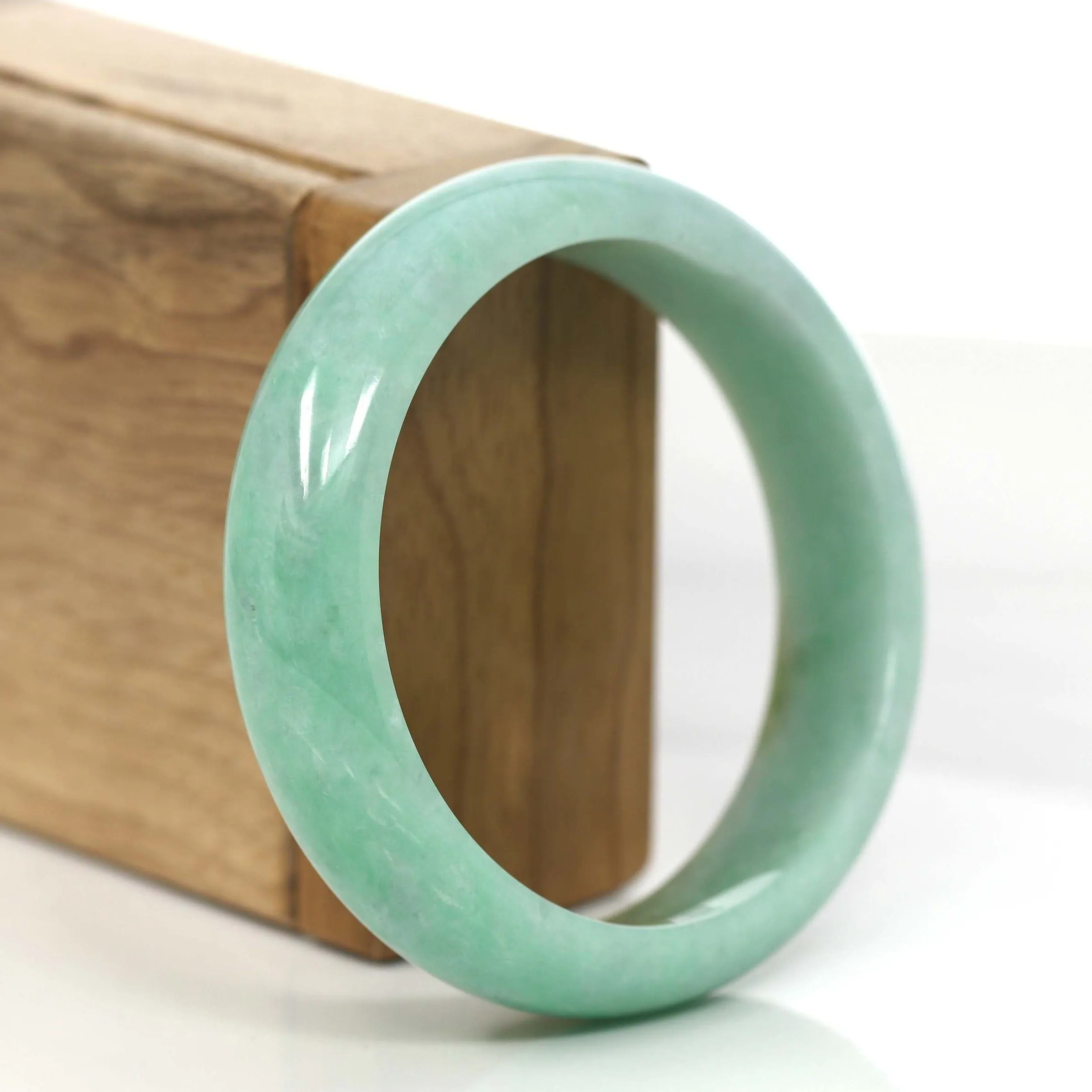 High-quality Apple Green Natural Burmese Jadeite Jade Bangle (57.78mm ) #890