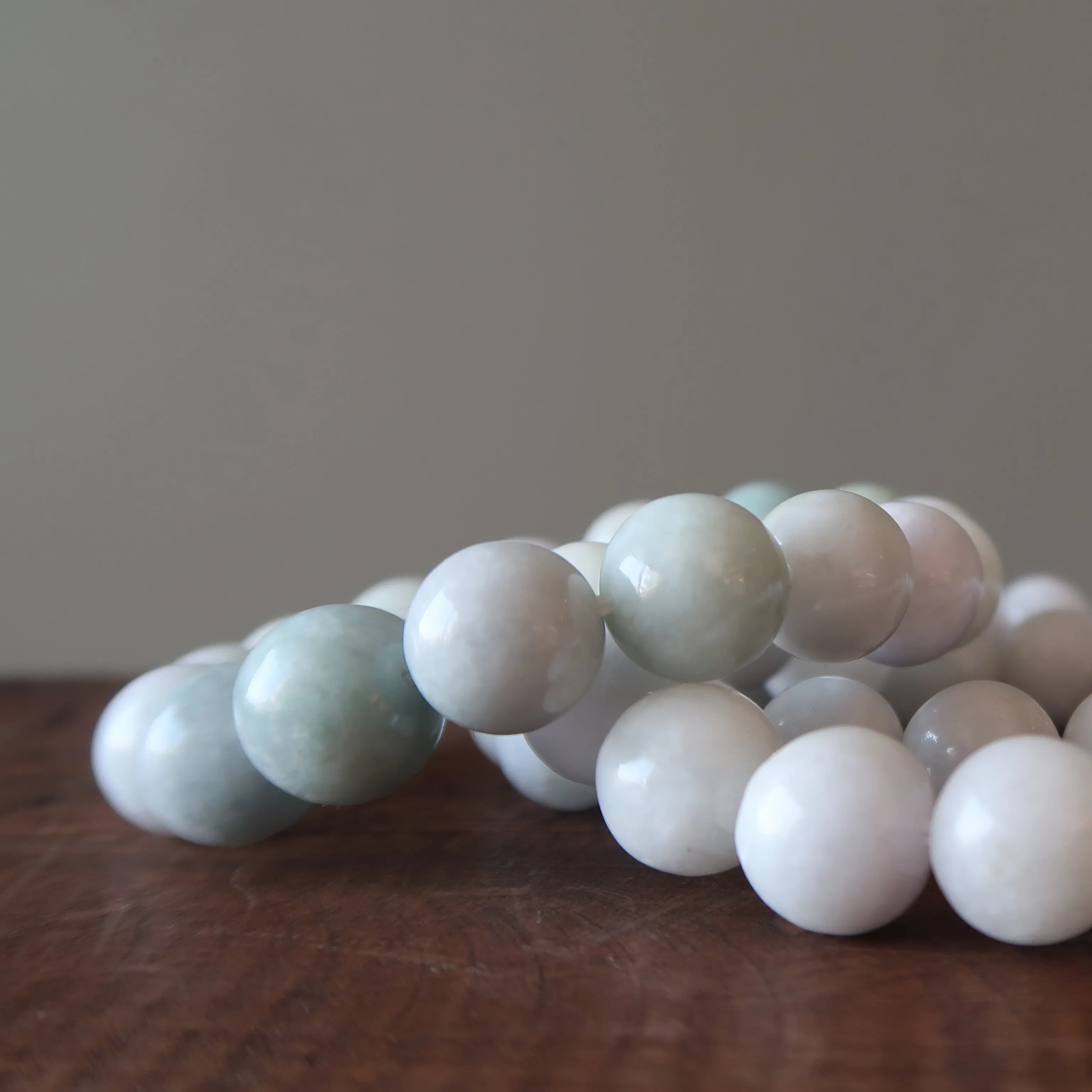 Jade Bracelet Pure Abundance and Spiritual Bliss White Stones