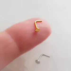 Little Dot Nose Stud