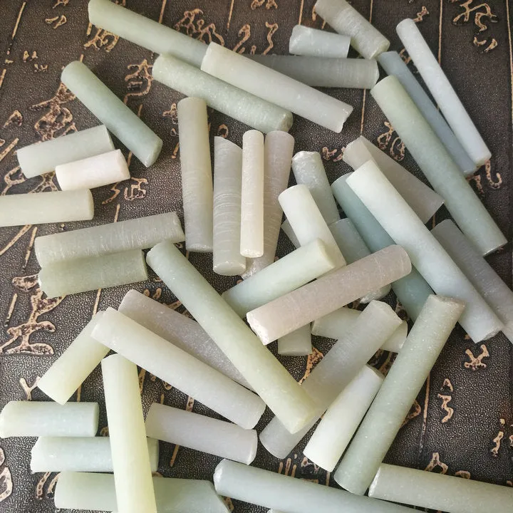 Natural Kunlun Jade Rough Nephrite Remains Around 460g