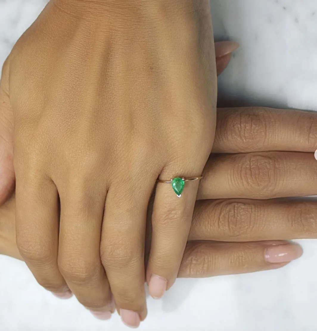 Pear Shaped Emerald Gold Ring
