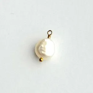 Pearl Charm (Gold   Silver)
