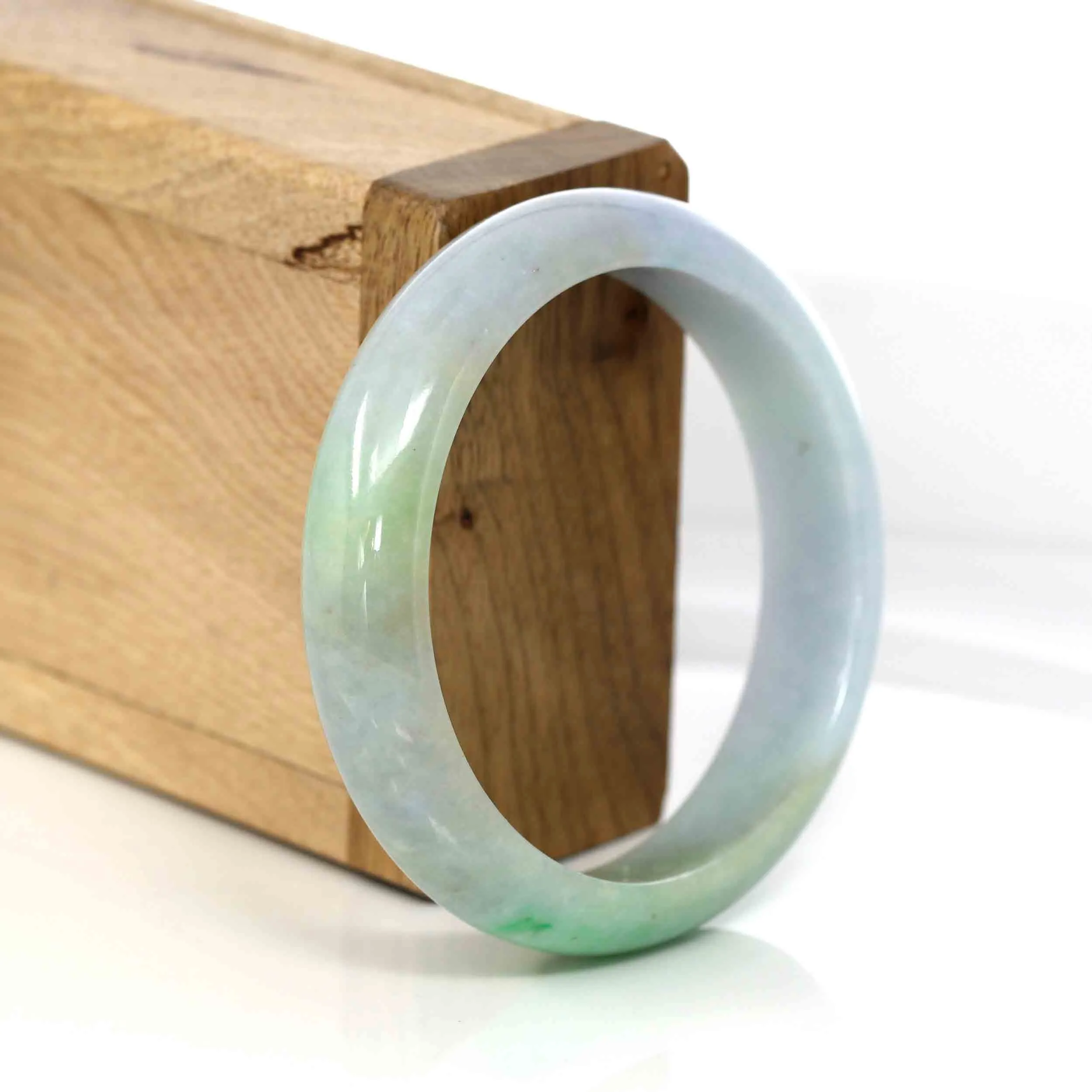 RealJade® Classic Lavender-Green Natural Burmese Jadeite Jade Bangle (54.91 mm ) #322