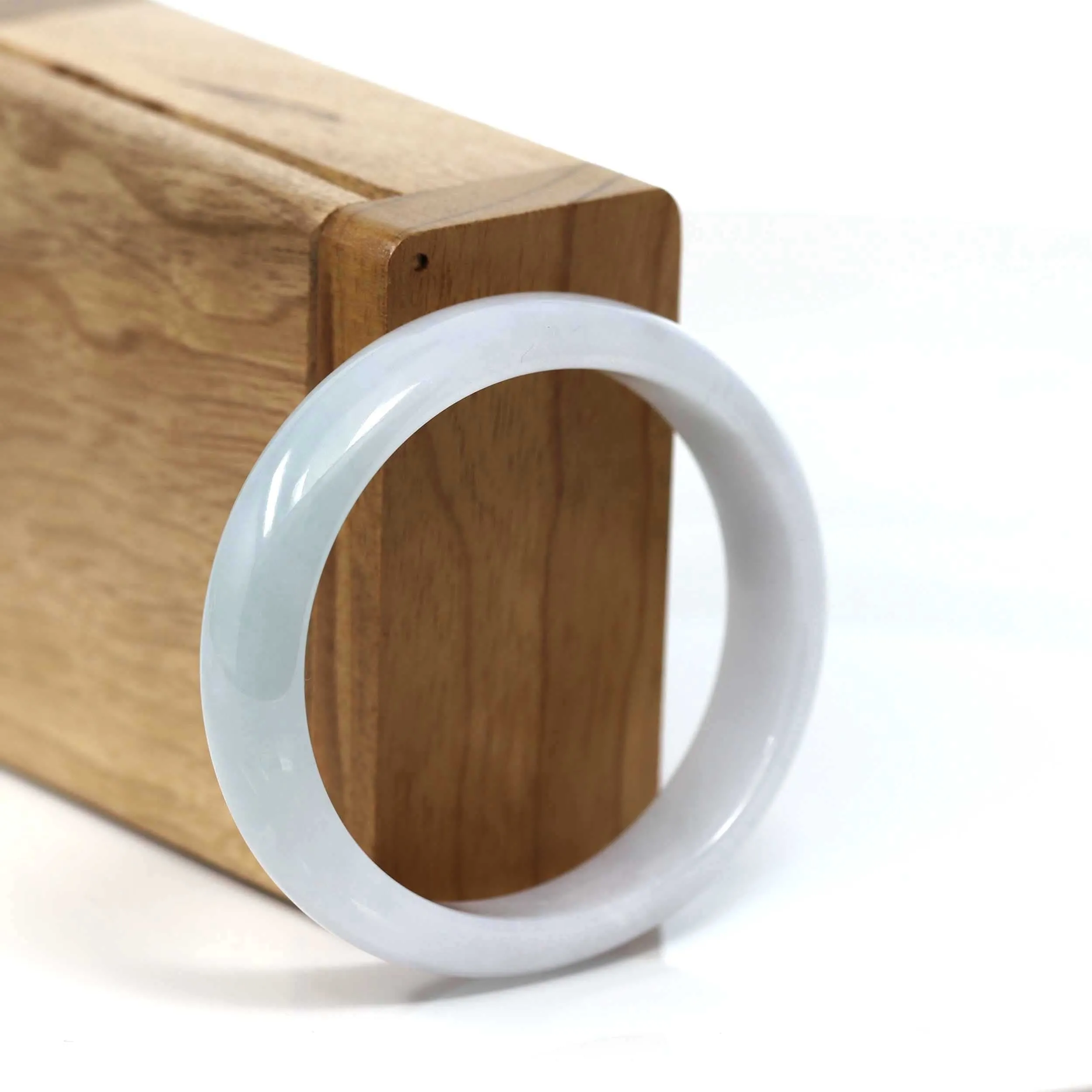 RealJade® Co. "Classic Bangle" Whitish Green Natural Jadeite Jade Oval Bangle (55.39mm) #T221