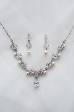 Statement Pearl Necklace Bridal Jewellery Set