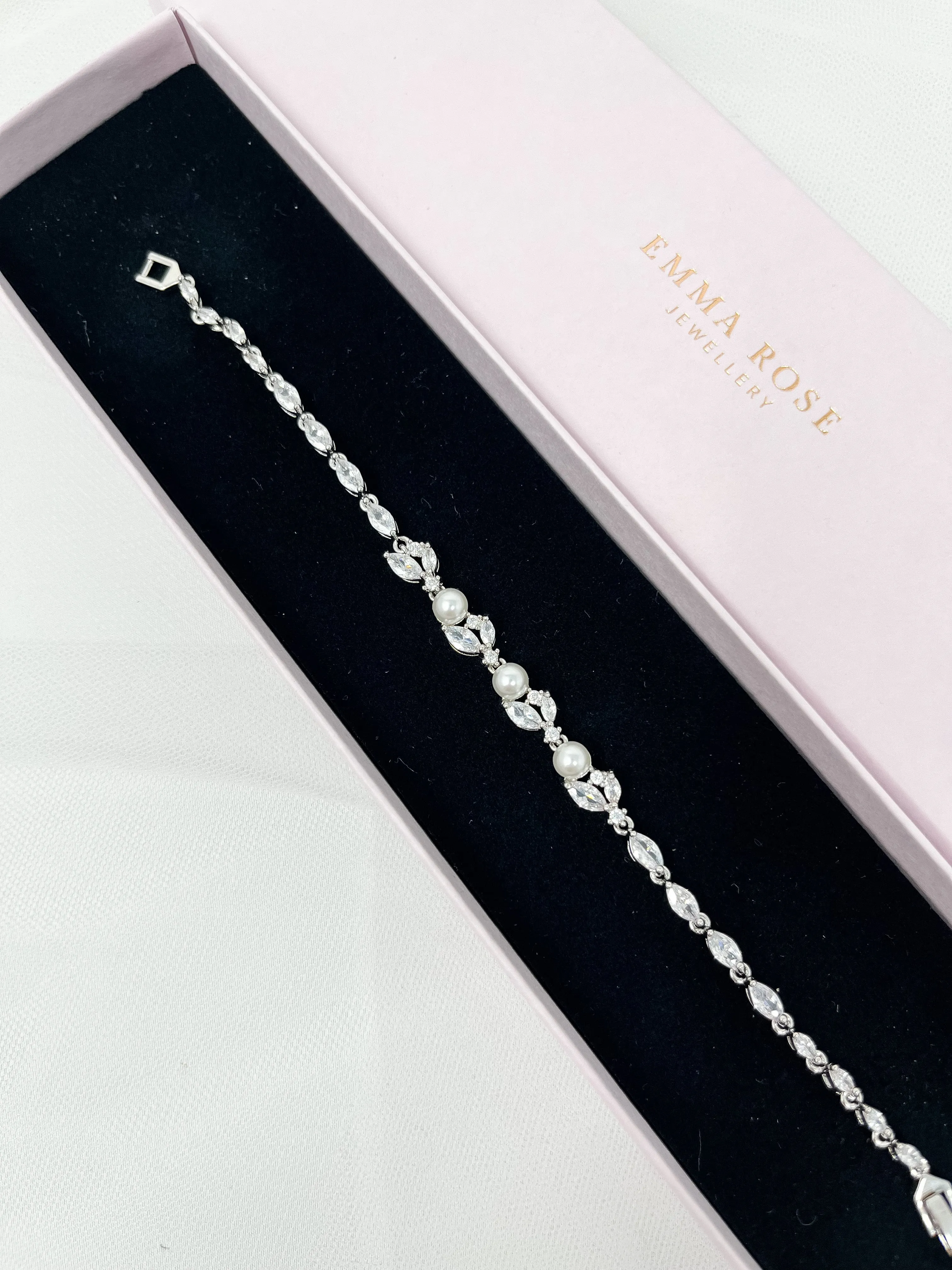 Statement Pearl Necklace Bridal Jewellery Set