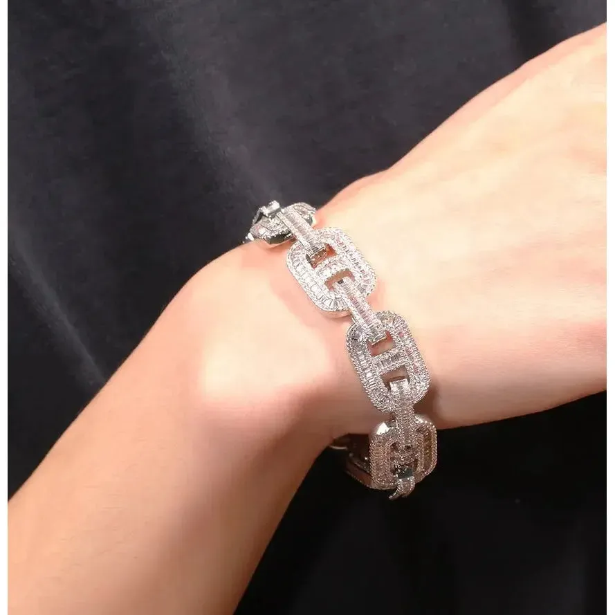 Strike A Pose Bracelet - White
