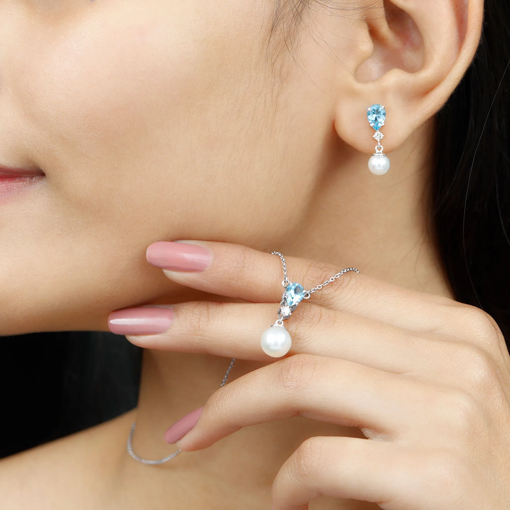 Swiss Blue Topaz and Diamond Jewelry Set with Freshwater Pearl Drop